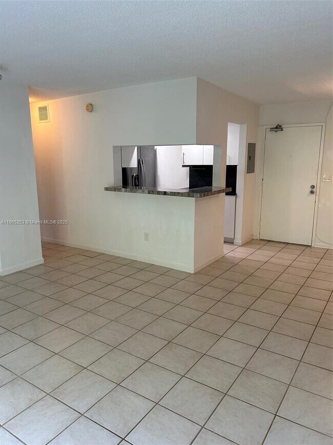 Foto del edificio - 2201 Brickell Ave