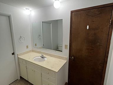 Foto del edificio - 6984 8th Ct NE