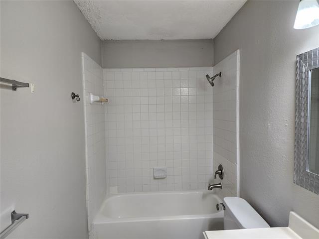 Foto del edificio - 4427 Bryan Cir