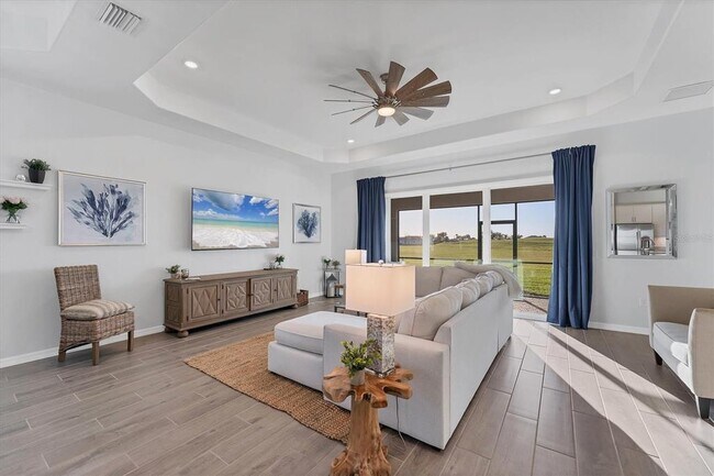 Foto del edificio - 14381 Heritage Landing Blvd