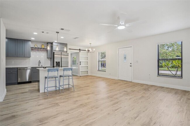 Foto del edificio - 1404 Davidson St