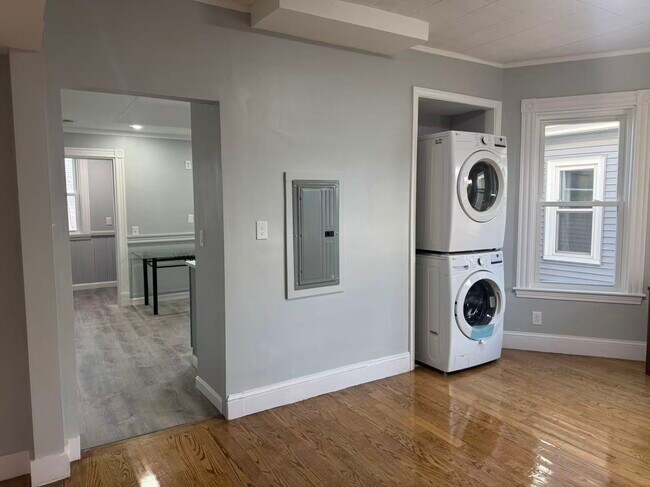 Foto del edificio - 43 Bradley St