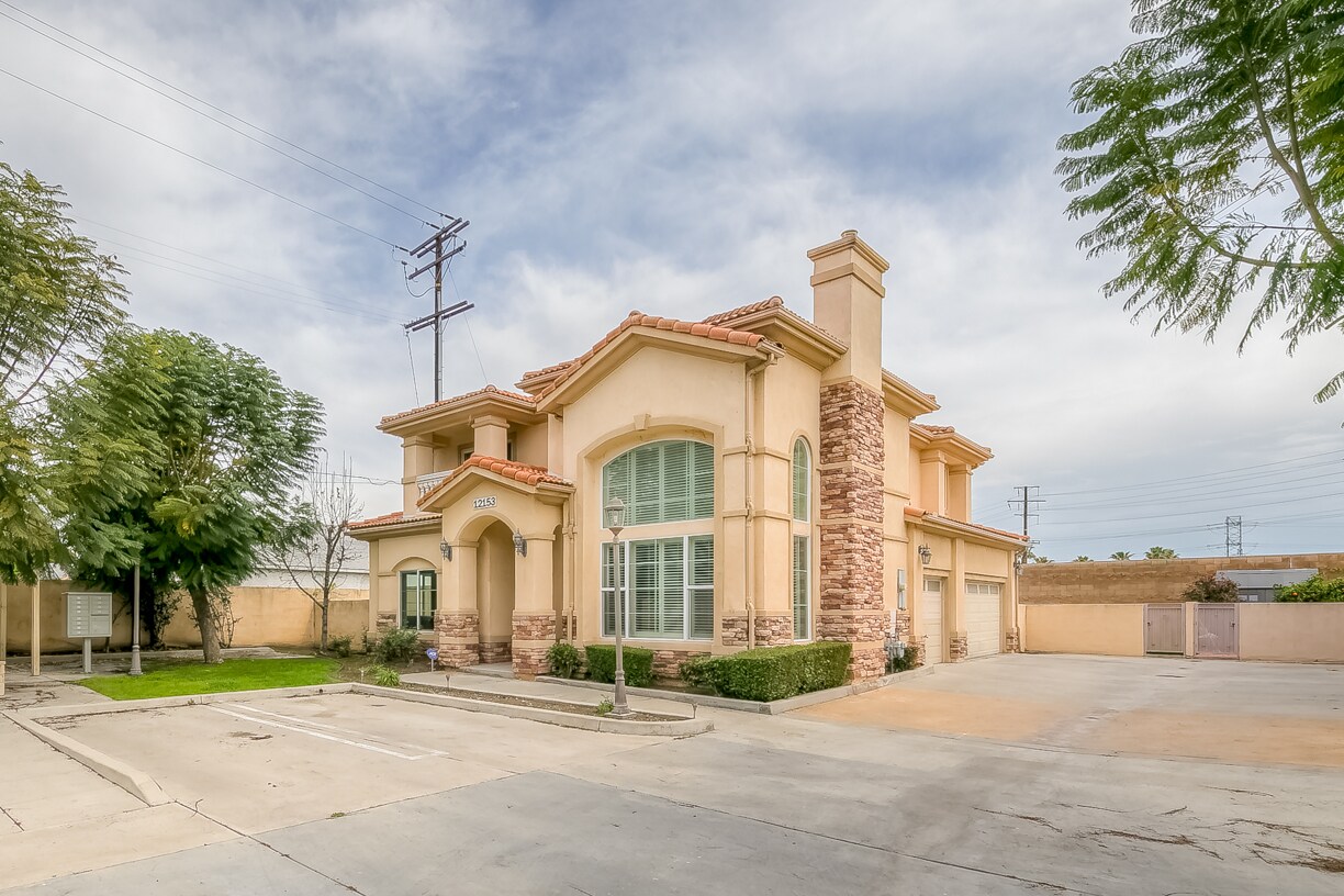 12153 Roseglen St, El Monte, CA 91732 Townhome Rentals in El Monte CA