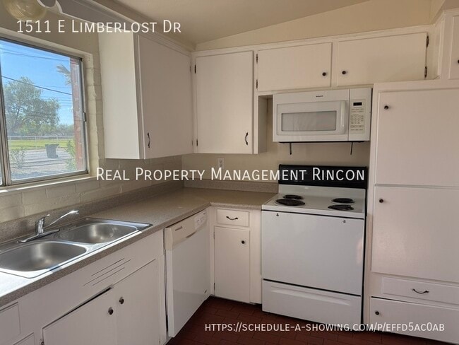 Building Photo - 1511 E Limberlost Dr