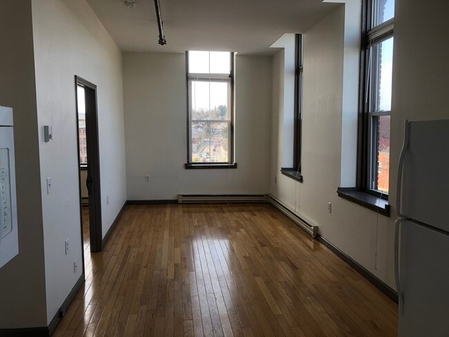 Building Photo - Winooski Block