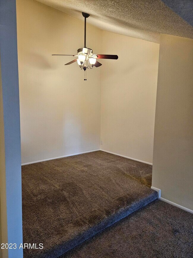 Building Photo - 834 S Casitas Dr