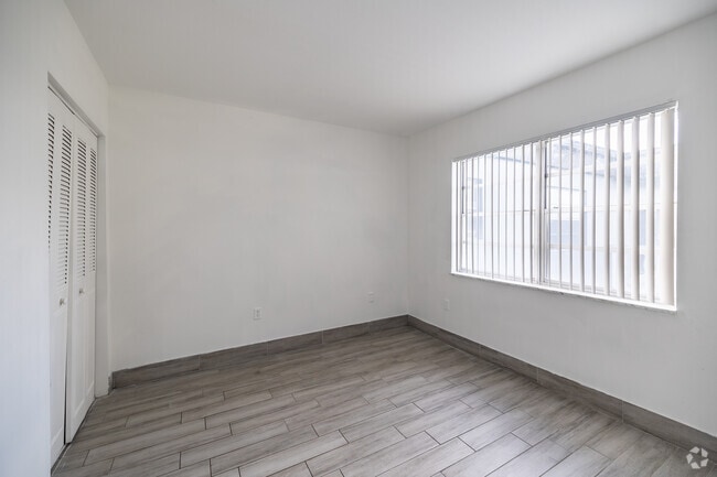 2 habitaciones, 2 baños, 1100 pies cuadrados, dormitorio 2 - Luna At Hollywood
