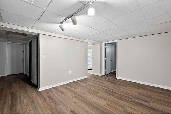 Foto del edificio - 9621 Narragansett Pkwy