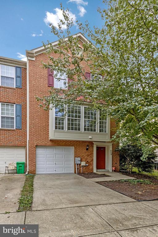 Foto principal - 3110 Gallop Way