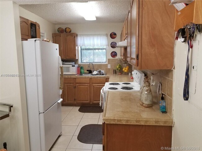 Foto del edificio - 15591 SW 105th Terrace