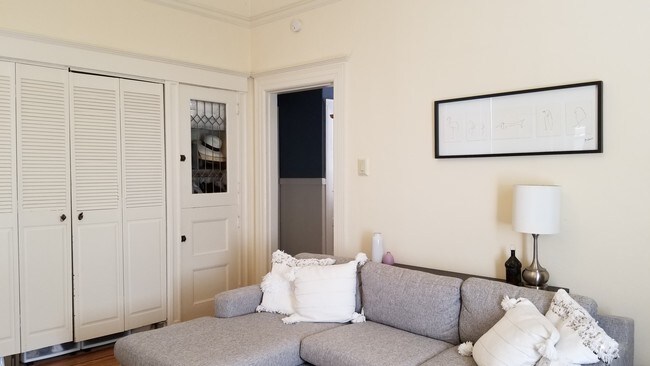 Foto del edificio - 905 Diamond St