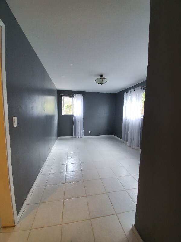 73Kona Coastview Unit B, Kailua Kona, HI 96740 Room for Rent in