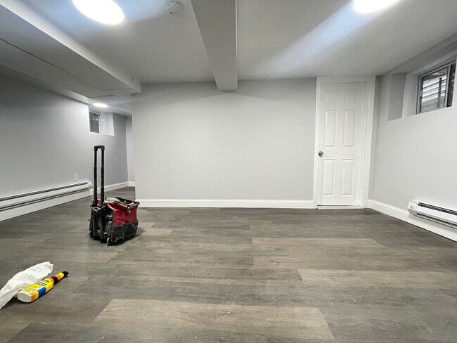 Foto del edificio - 289 Chapel Ave