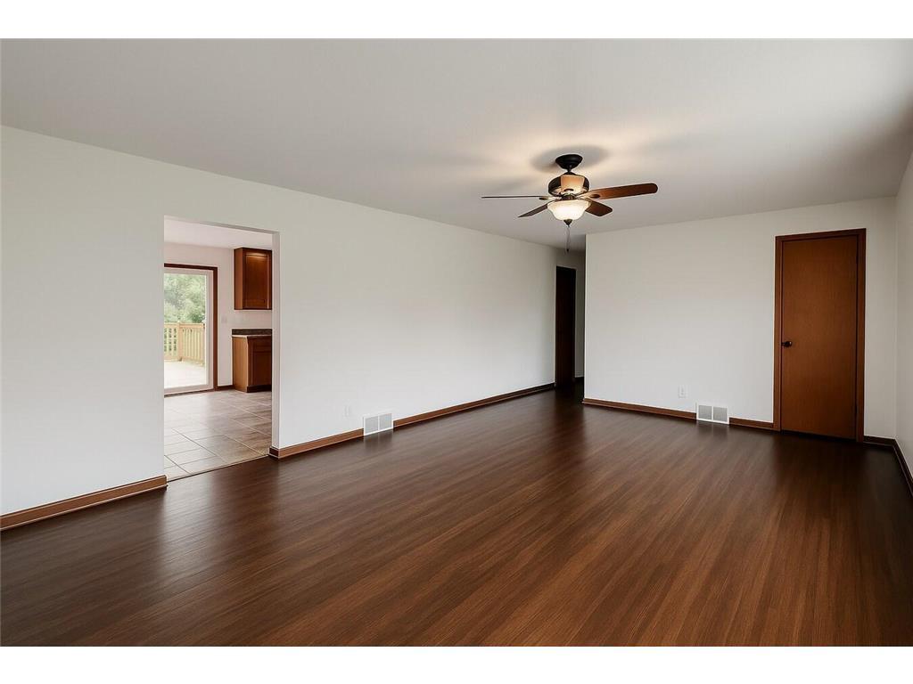 Foto principal - 1221 Vincent Pl