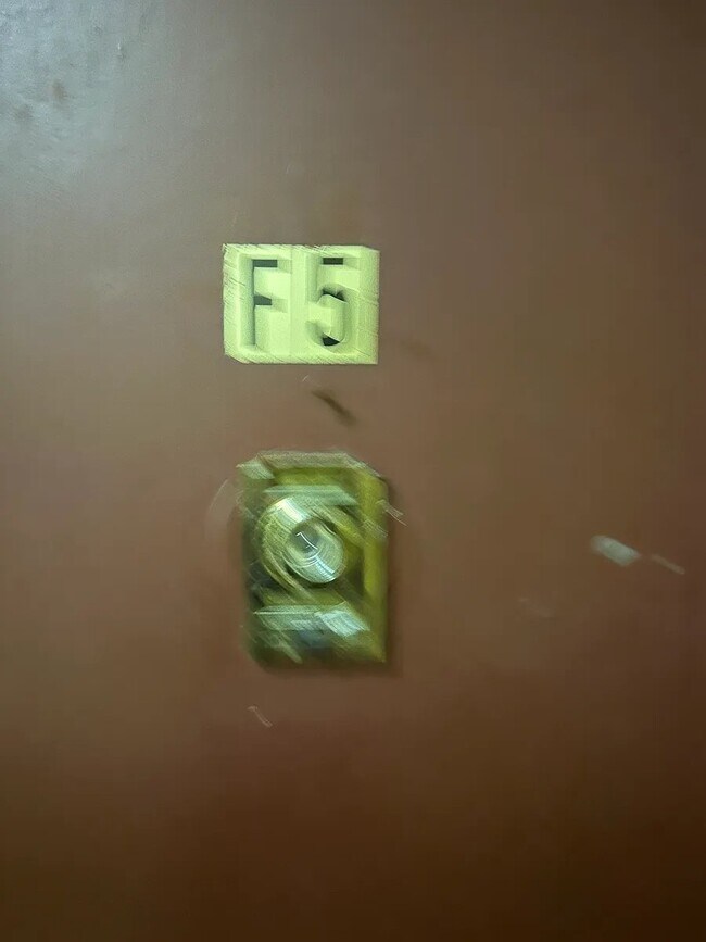 Foto del edificio - 541 Bronx River Rd