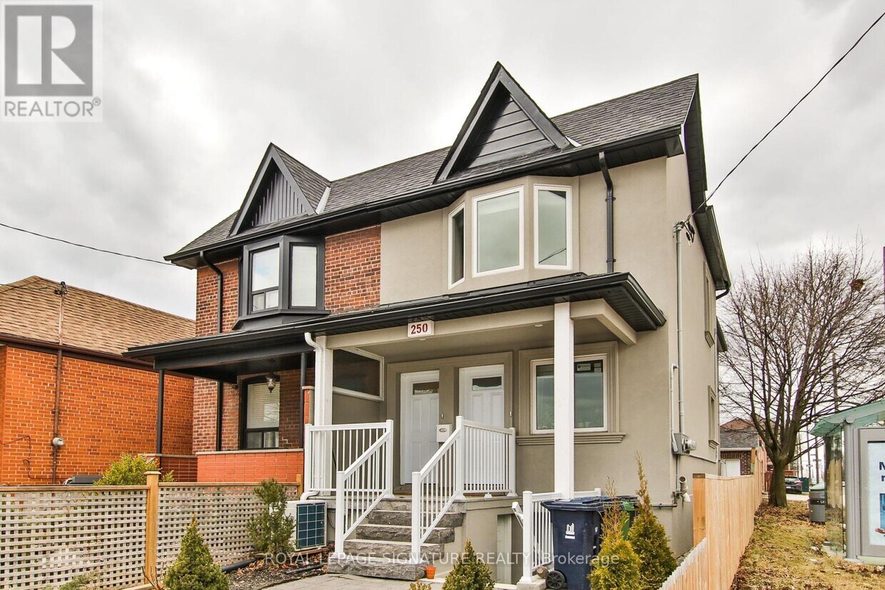 Primary Photo - 250 Nairn Ave