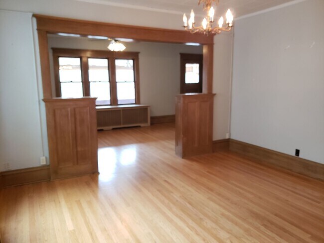 Foto del edificio - 1711 Ashland Ave