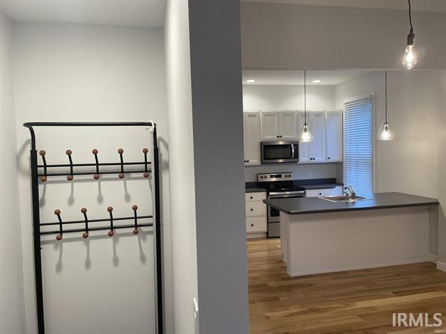 Foto del edificio - 726 W 6th St