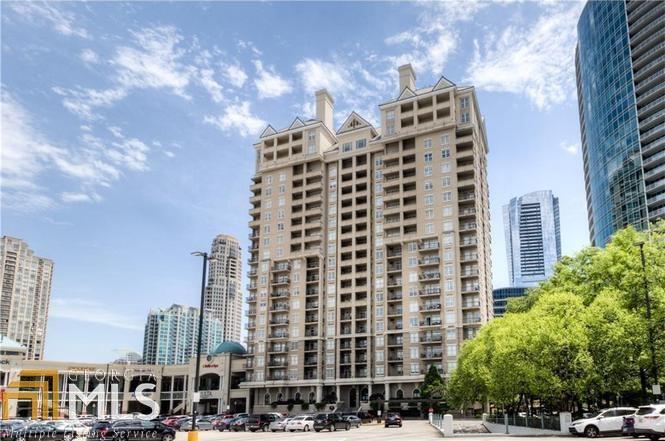 Foto principal - 3334 Peachtree Rd