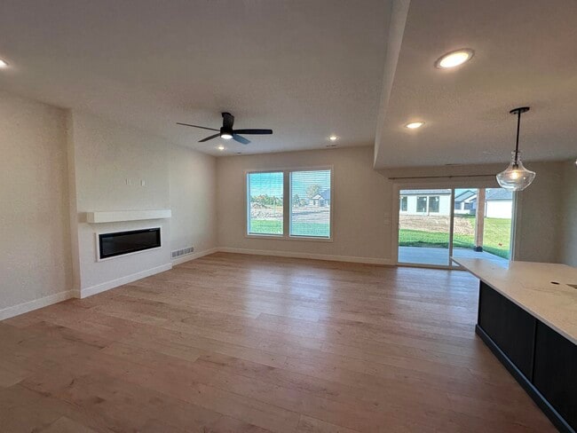 Foto del edificio - 5317 Makana Ln