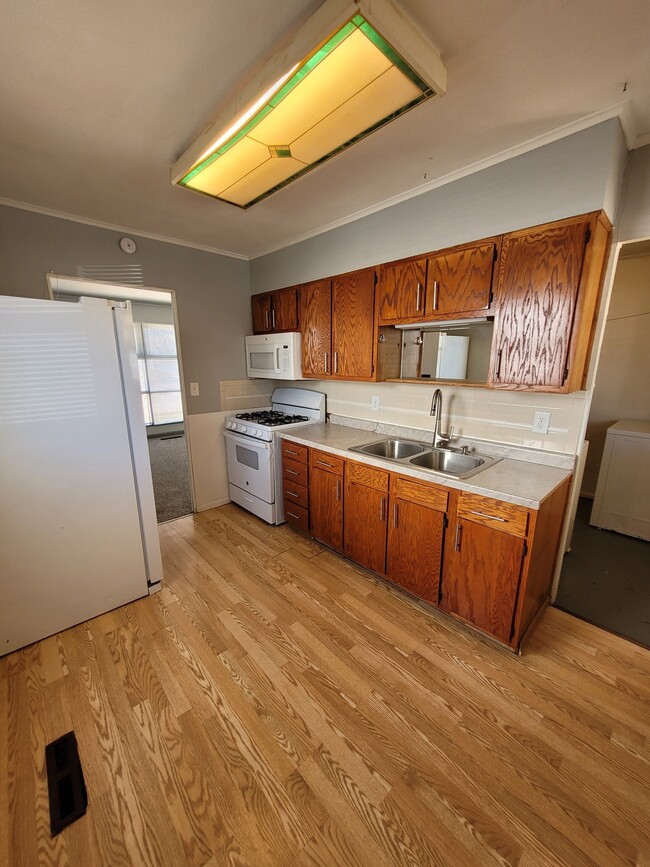 Foto del edificio - 6666 N Decatur St