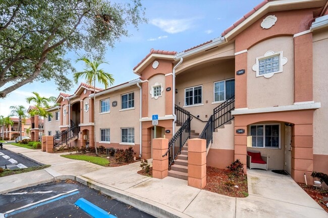 Building Photo - 3500 Briar Bay Blvd