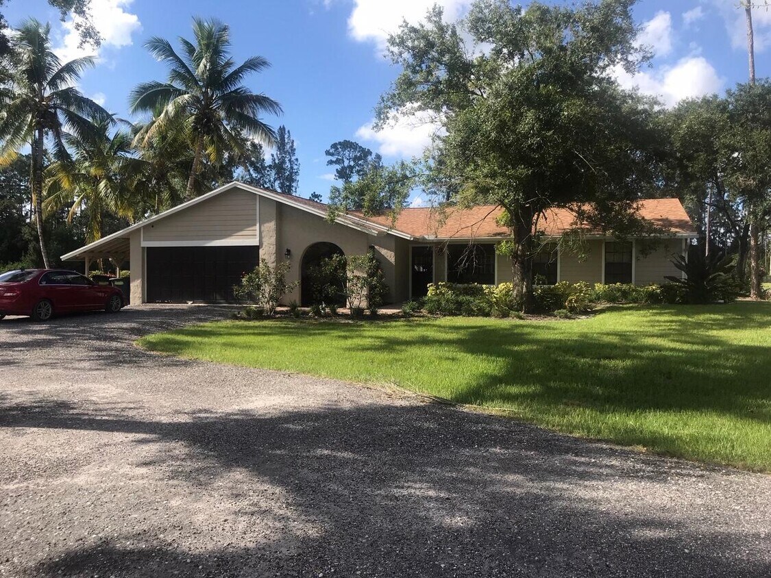 979 D Rd, Loxahatchee, FL 33470 House Rental in Loxahatchee, FL