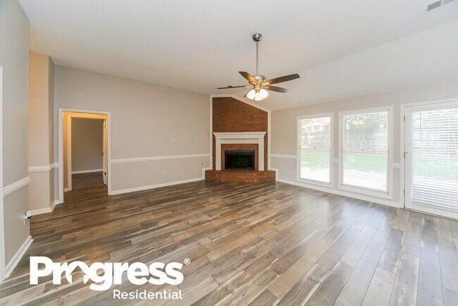 Building Photo - 7640 Dexter Park Dr