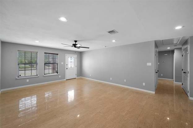 Foto del edificio - 104 Yorkshire Dr