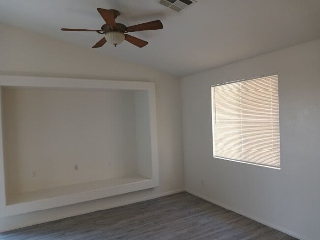 Building Photo - 5205 Blooming Mesa Ct