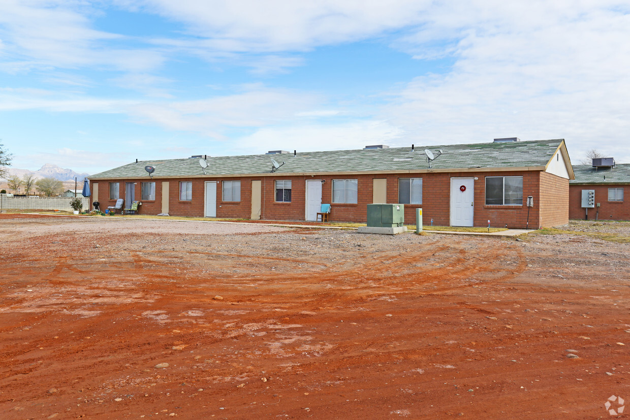 Building Photo - Pulsipher Apartments
