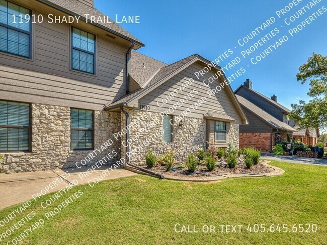 Foto del edificio - For Lease in Quail Creek!