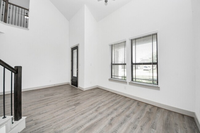 Foto del edificio - 1567 Harvest Vine Ct