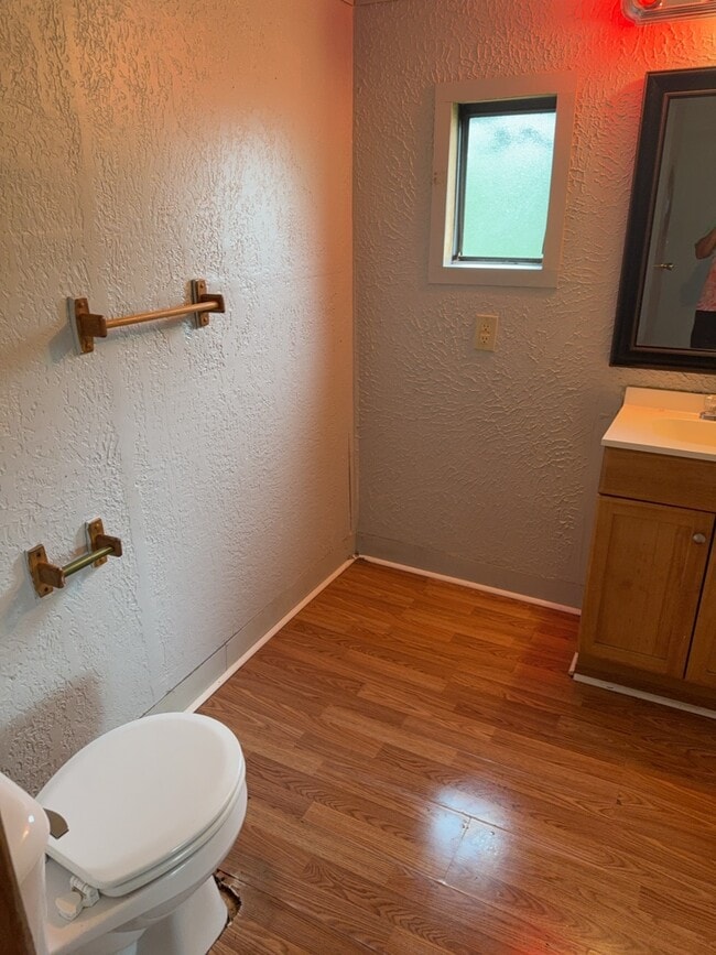 Building Photo - 261 Scott Ln