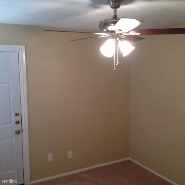 Foto del edificio - 3904 Longmeadow Way