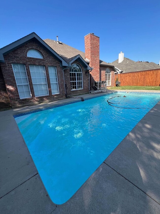 Photo - 1915 Paloma Way House