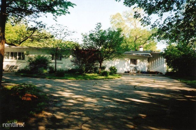 Foto del edificio - 842 W 21st St