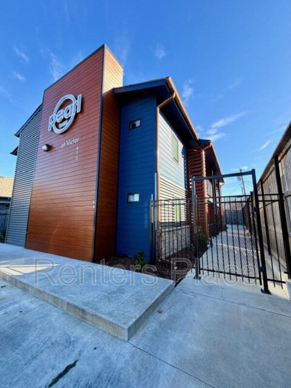 Foto principal - 415 S Victor Ave