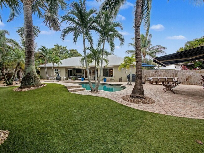 Foto del edificio - 8121 SE Orchard Terrace