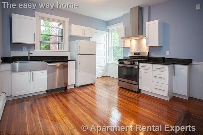 Photo - 200 Harvard St Apartment