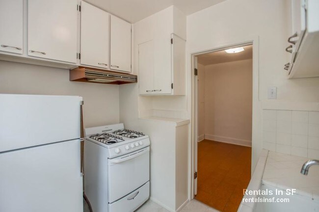 Building Photo - 4095 Cesar Chavez St