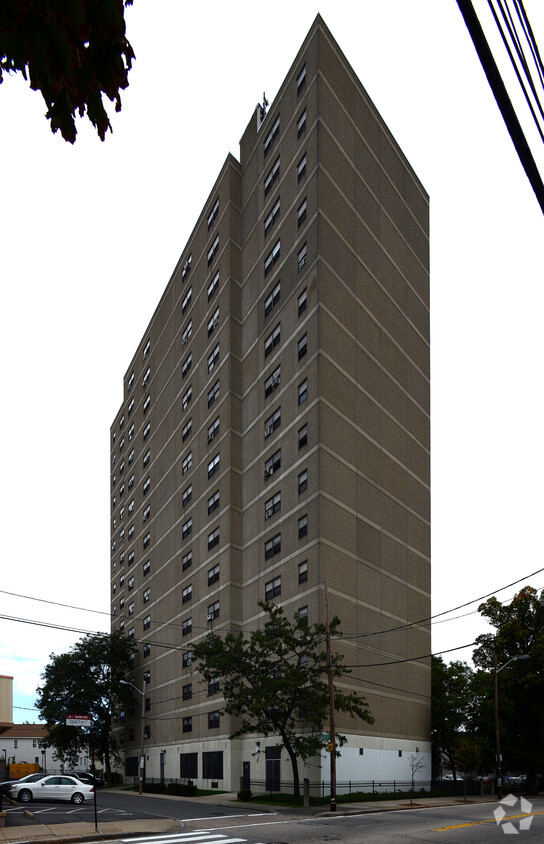 Foto del edificio - Carroll Towers