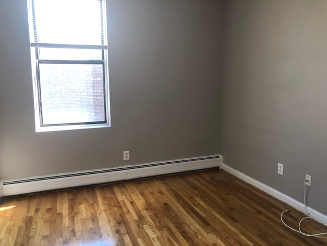 Foto del edificio - 5110 Palisade Ave