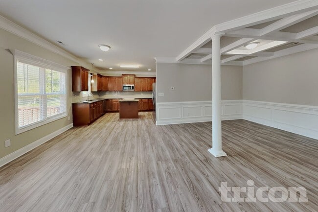 Building Photo - 401 Bruce Johnson Rd