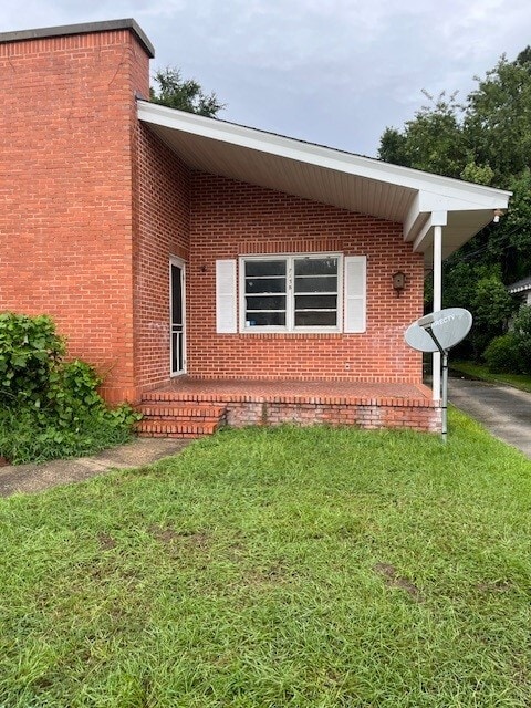 Primary Photo - 713 King Ave