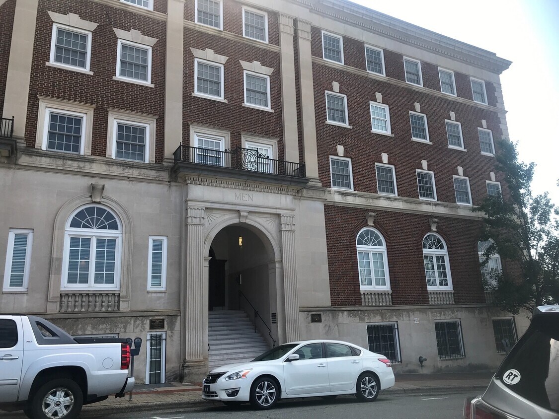 Photo - 315 N Spruce St Unit 307