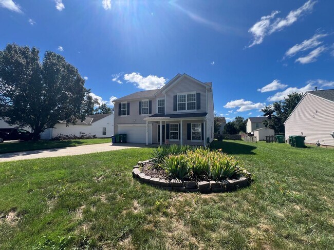 Building Photo - Welcome to this beautiful 4 Bedroom  Home ...