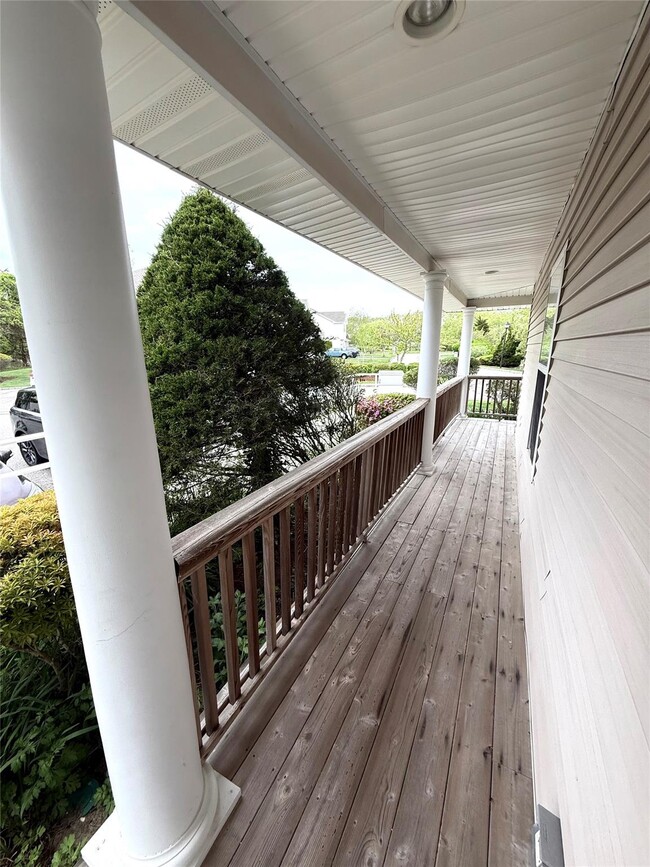 Foto del edificio - 3001 Willow Pond Dr