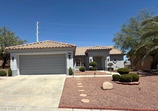 Building Photo - 10420 Villa Ridge Dr