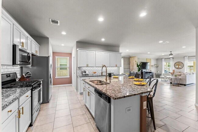 Foto del edificio - 3525 Pearl Mill Ln